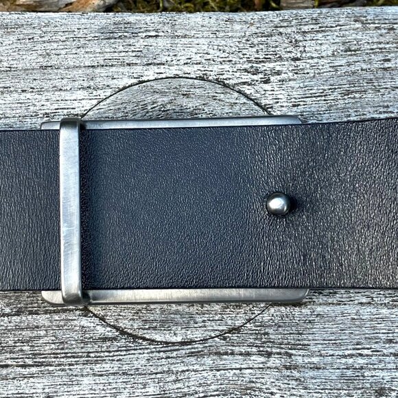 💯 Authentic GUCCI Leather Belt - Picture 5 of 8